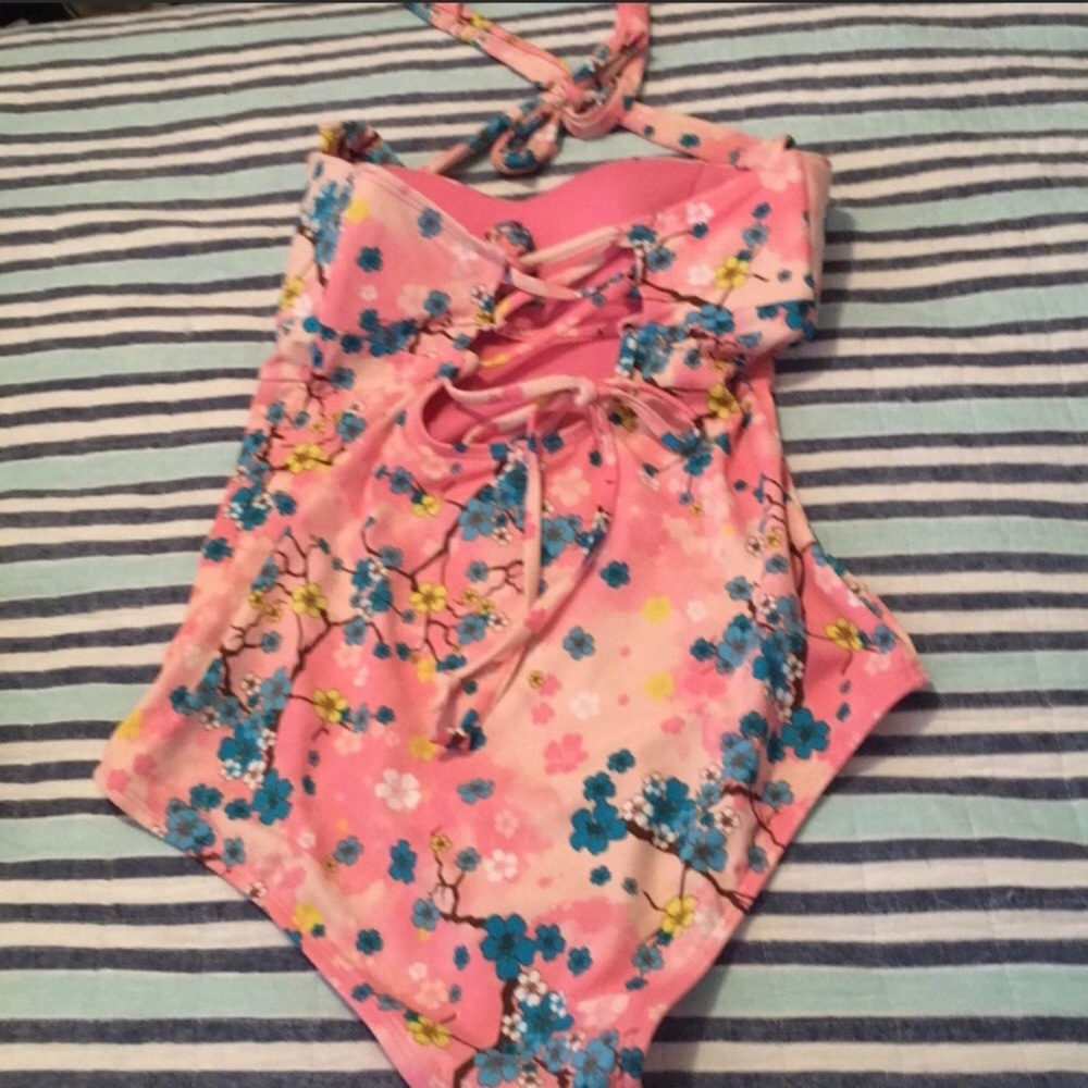 Hot Topic floral one piece - Picture 2 of 4